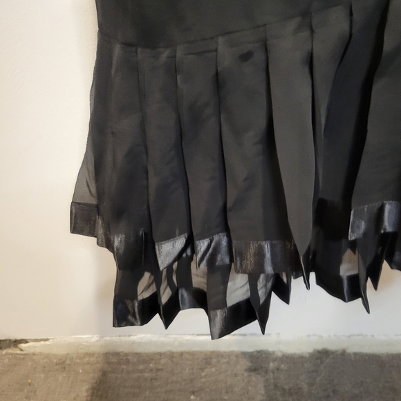 New linea size 2x office/career black pleated hem skirt - Picture 2 of 6